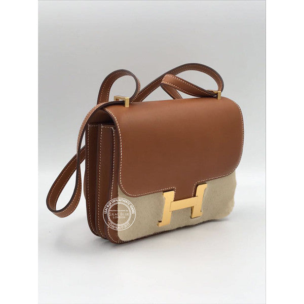 Hermès Constance 18cm Fauve Barenia GHW