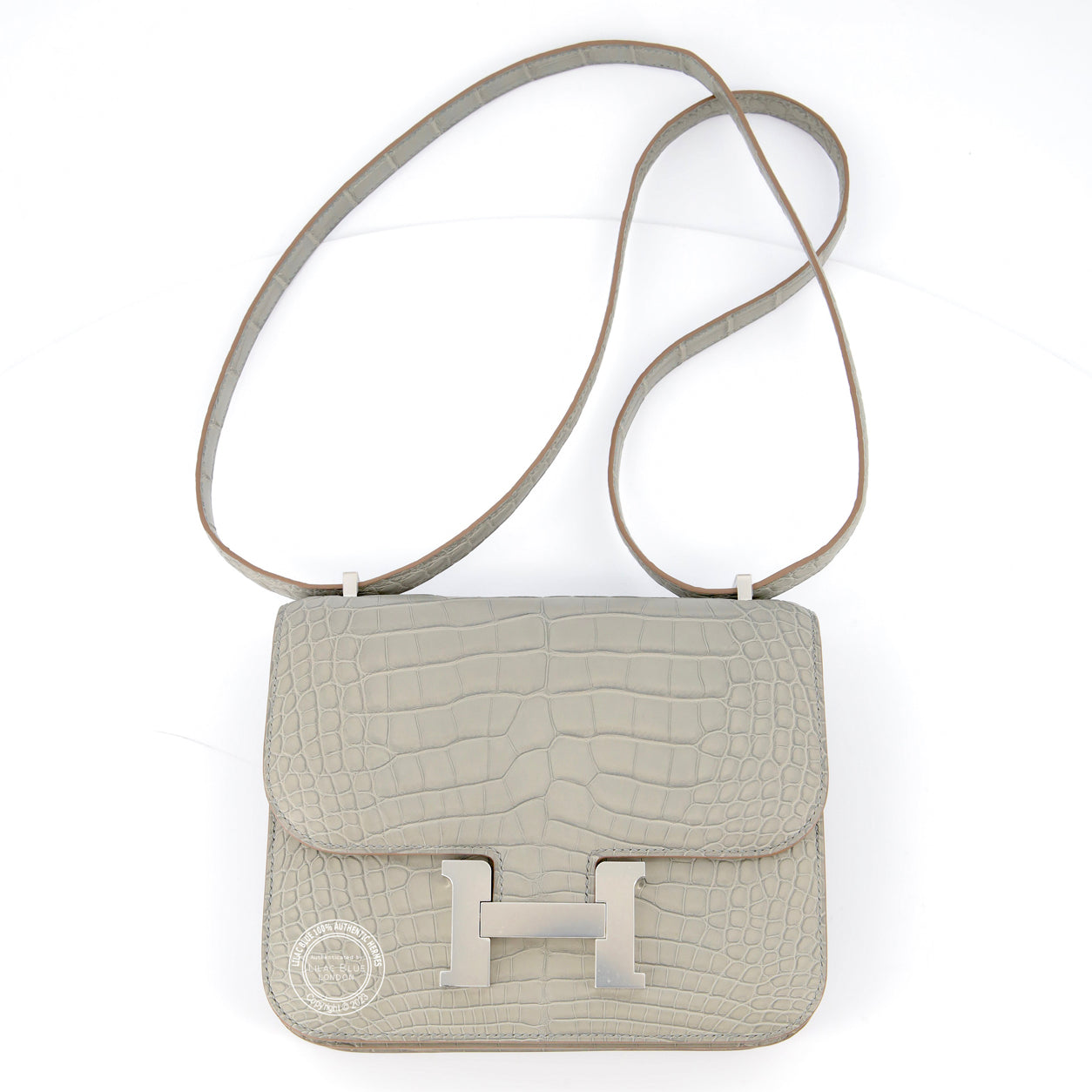Hermès Constance 18cm Gris Perle Matte Alligator PHW