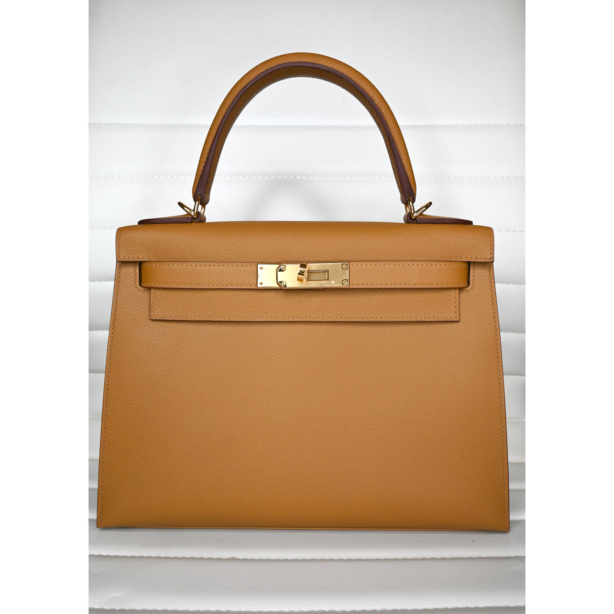 Hermès Kelly 28cm Sesame Epsom GHW
