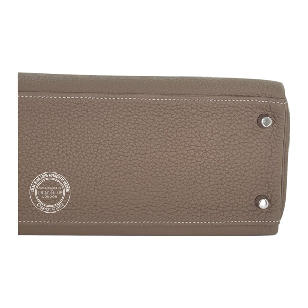 Hermès Kelly 32cm Etoupe Togo PHW - As New