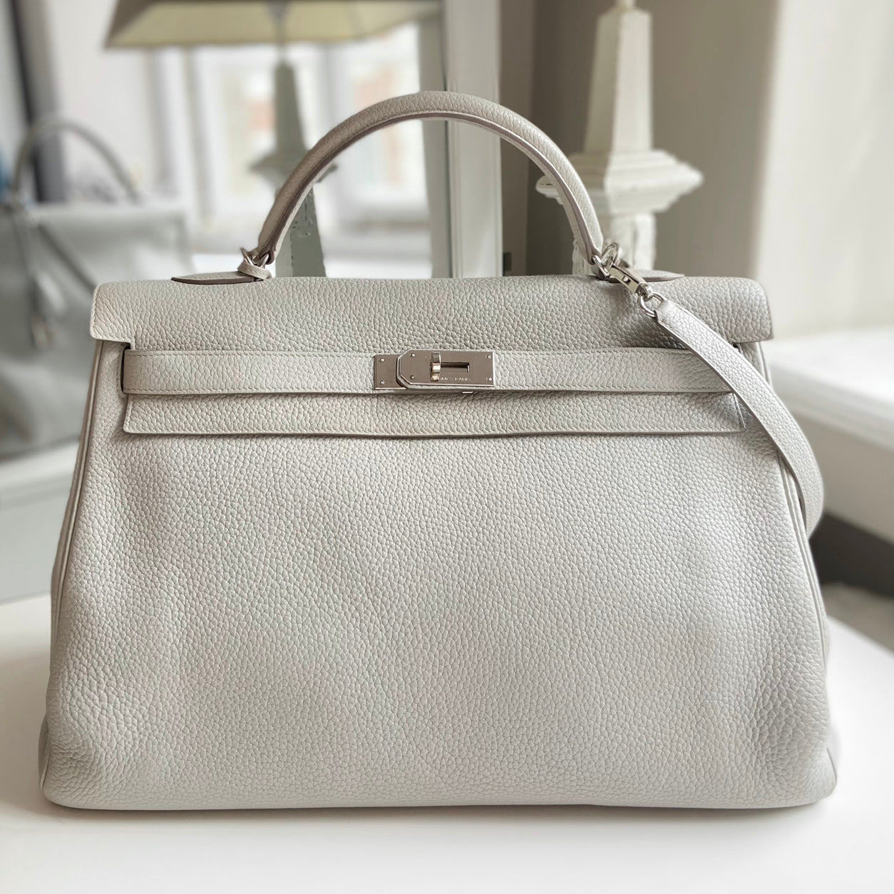 Hermes Kelly 40cm Gris Tourterelle Togo PHW - Preloved