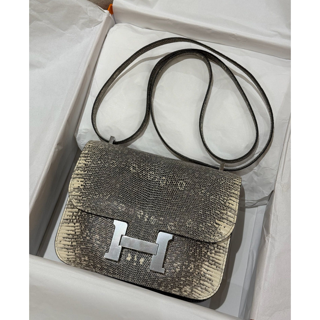 Hermès Constance 18cm Ombre Lizard PHW