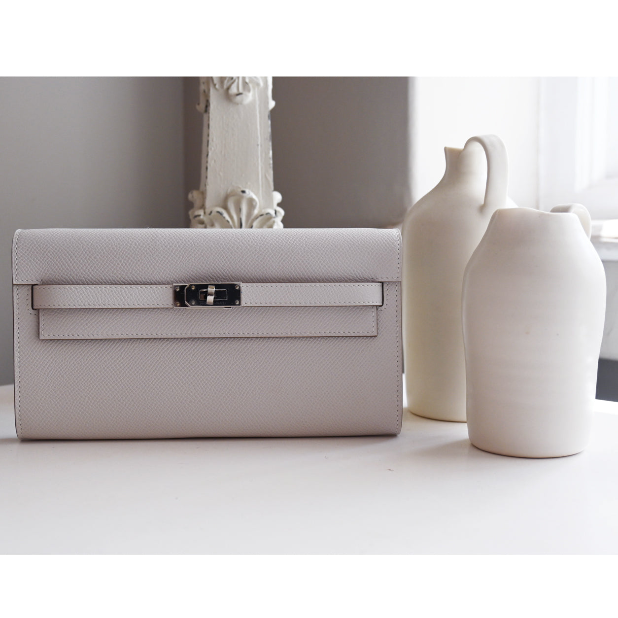 Hermès Kelly 20cm Wallet To Go Gris Pale Epsom PHW