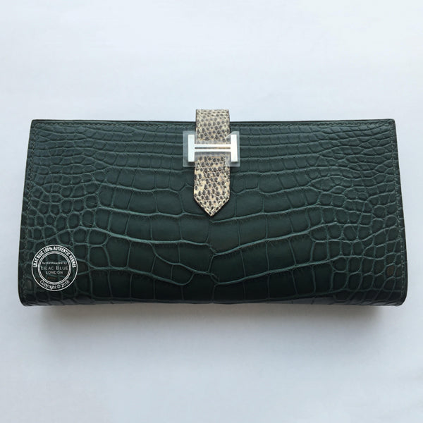 Hermès Bearn Wallet in Vert Foncé. Matte Alligator/Lizard, Palladium