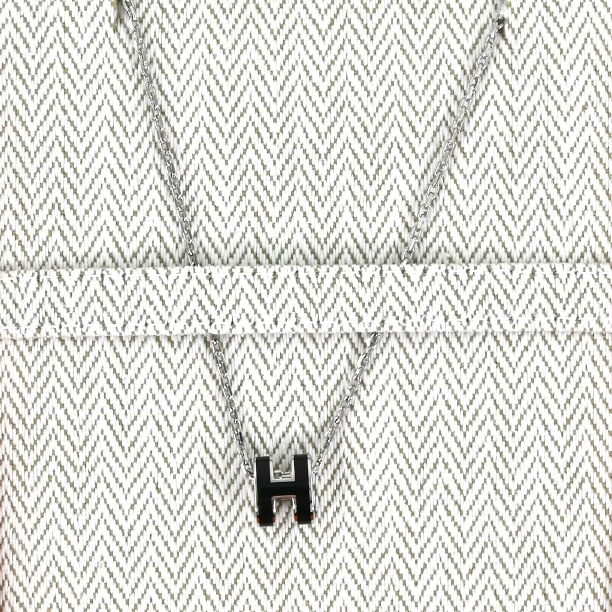 Hermes Mini Pop H Necklace. Black/Silver