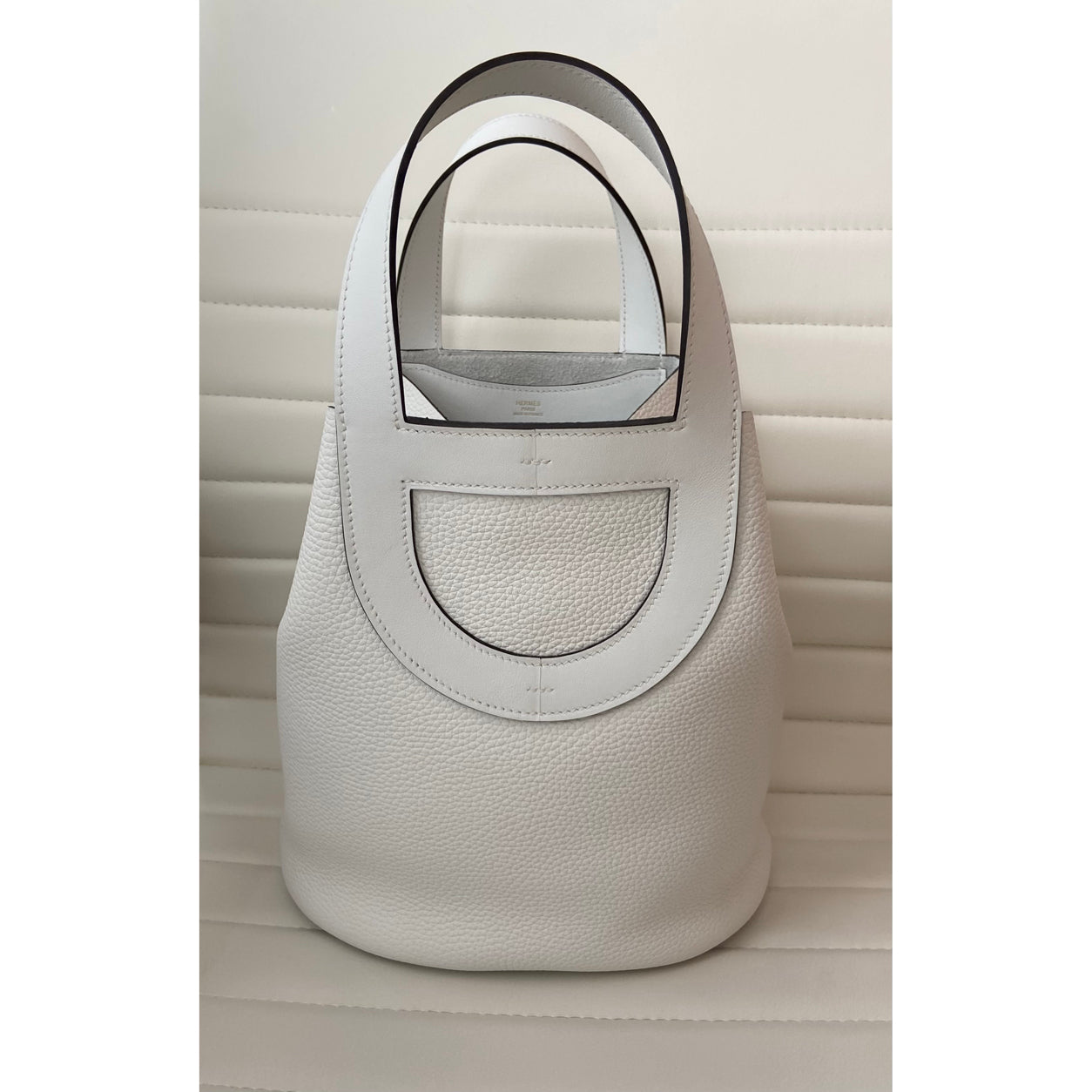 Hermes In The Loop 23cm New White Clemence GHW