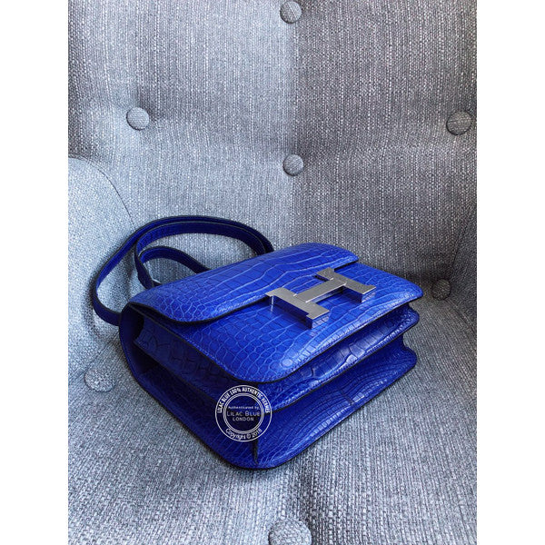 Hermès Constance 24cm Bleu Electrique Matte Croc PHW