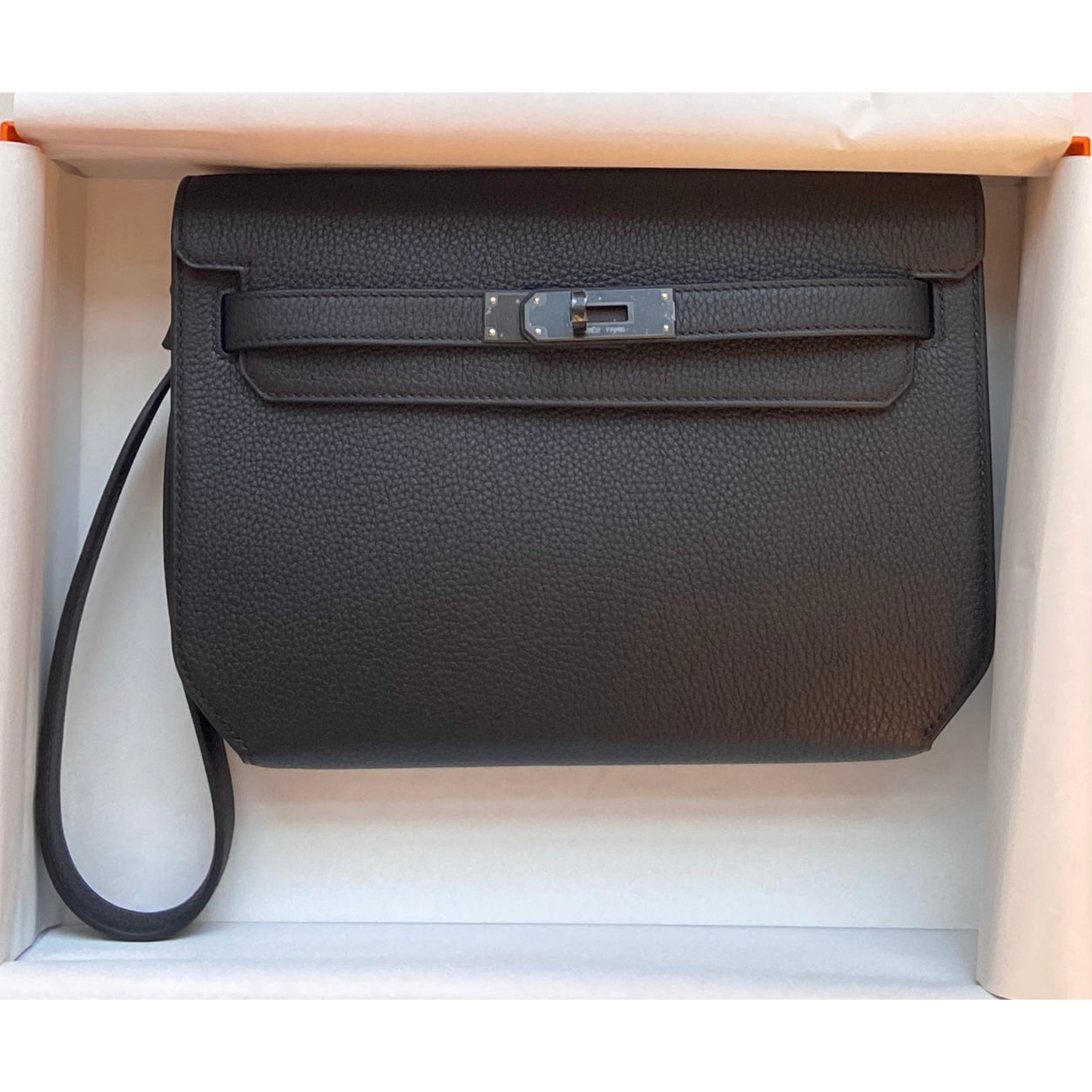 Hermès Kelly Depeche 25 So Black Togo