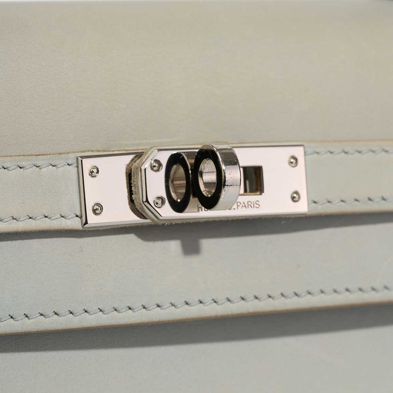 Hermès Kelly 25 Bleu Glacier Box Nepal PHW - Preloved