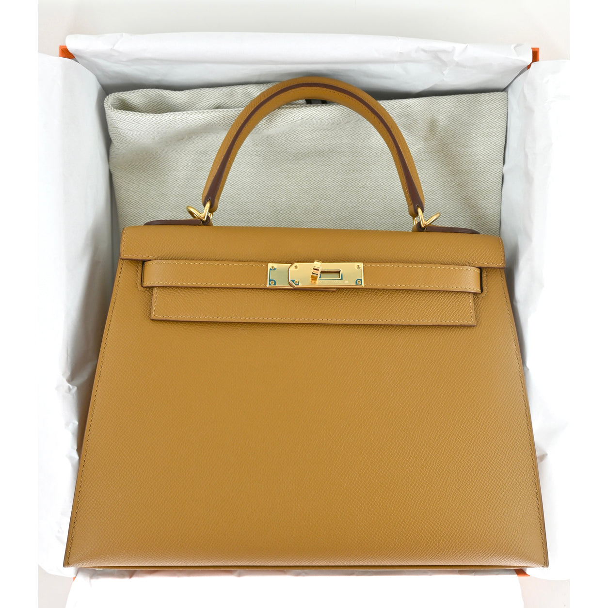 Hermès Kelly 28cm Sesame Epsom GHW