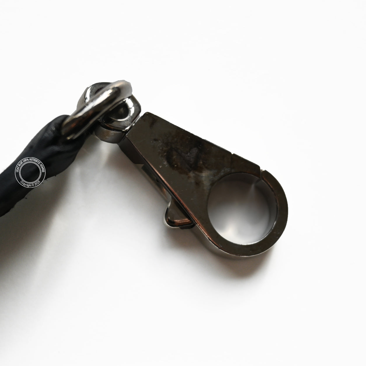 Hermès Kelly 32cm Black Box PHW Guilloche - Preloved