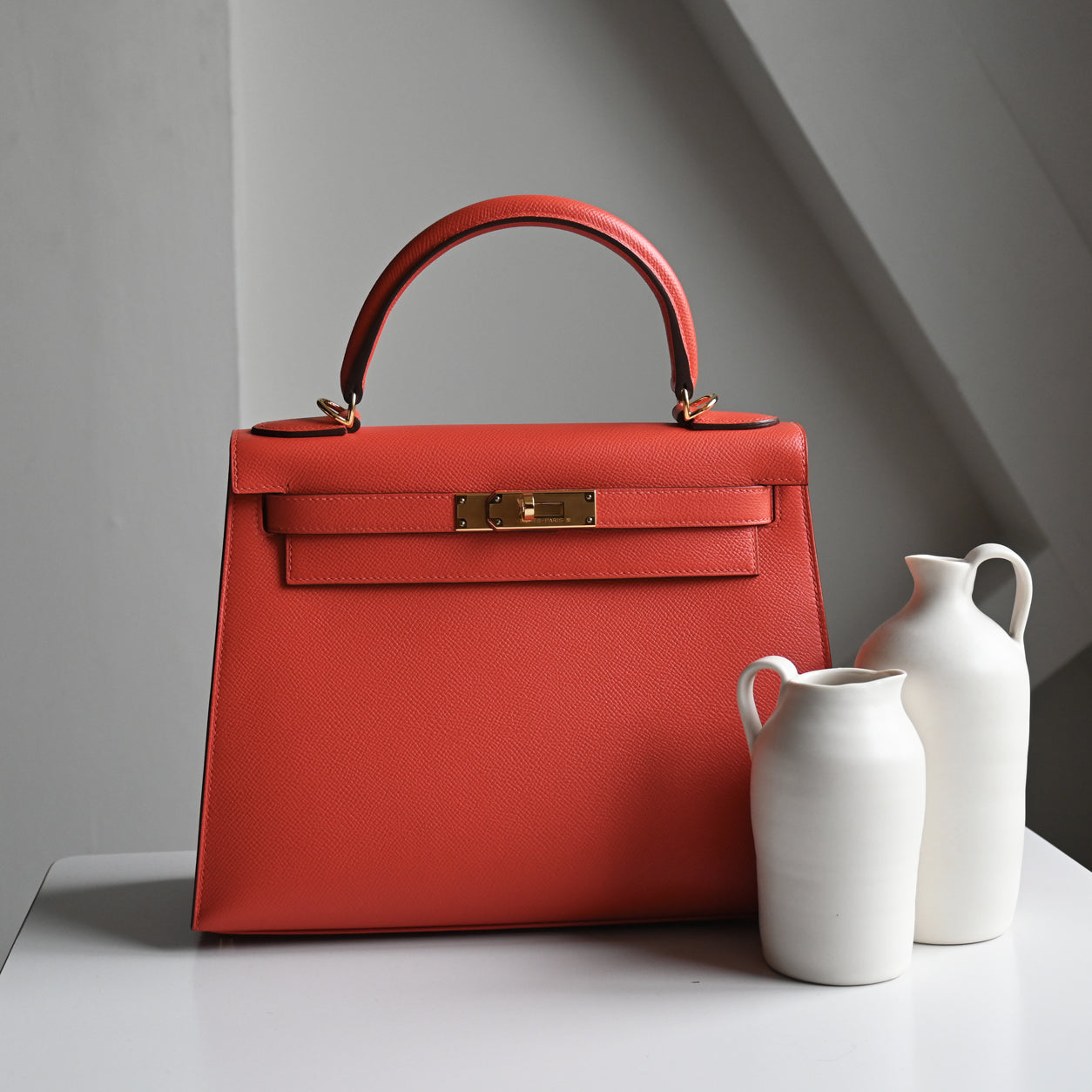 Hermès Kelly 28cm Capucine Epsom GHW