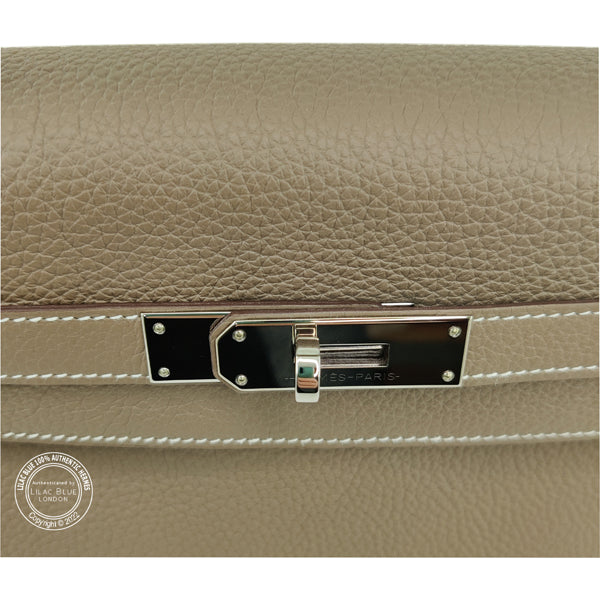 Hermès Kelly 32cm Etoupe Togo PHW - As New