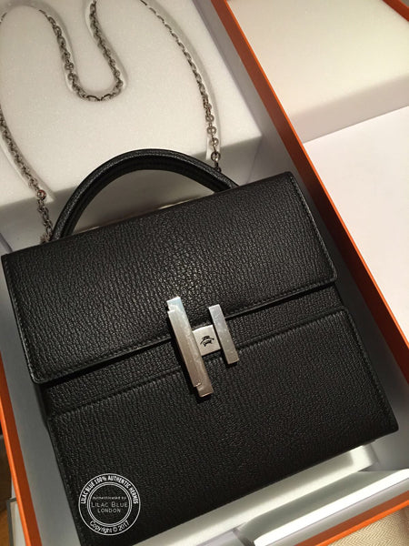 Black & Bleu Electrique Cinhetic. Chevre, Palladium