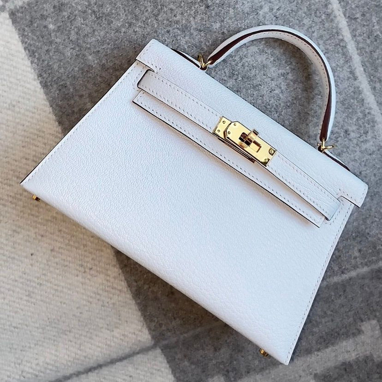 Hermes Kelly 20cm Bleu Brume Chevre GHW