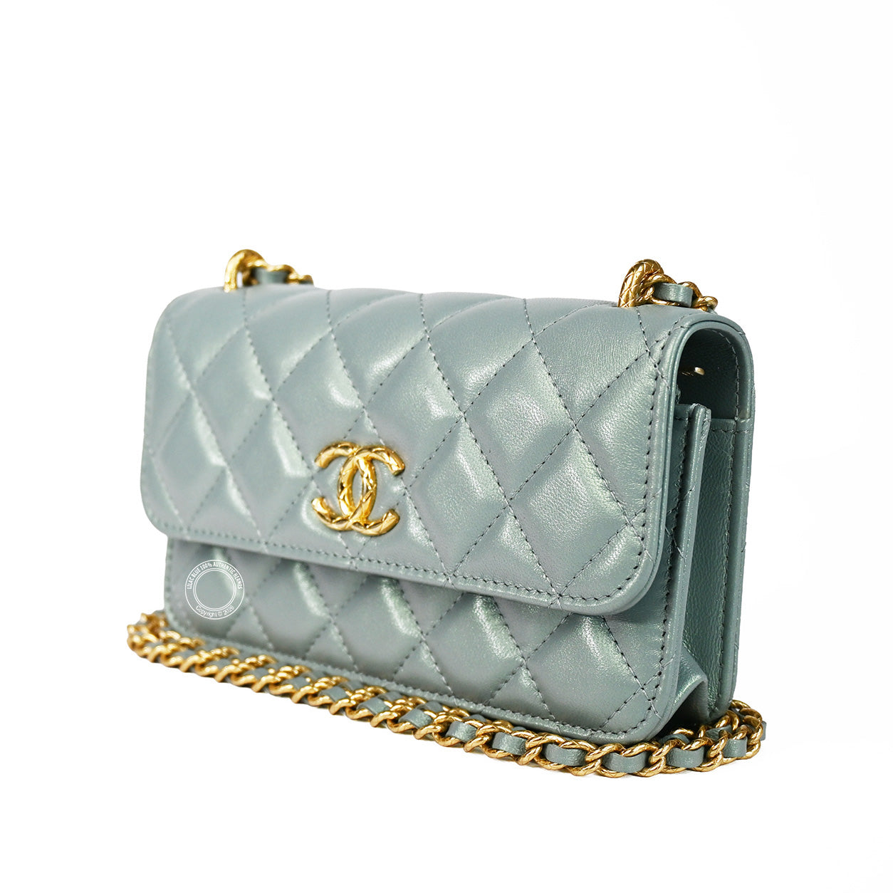 Chanel Crossbody/Phone Holder Iridescent Green Lambskin GHW - Preloved