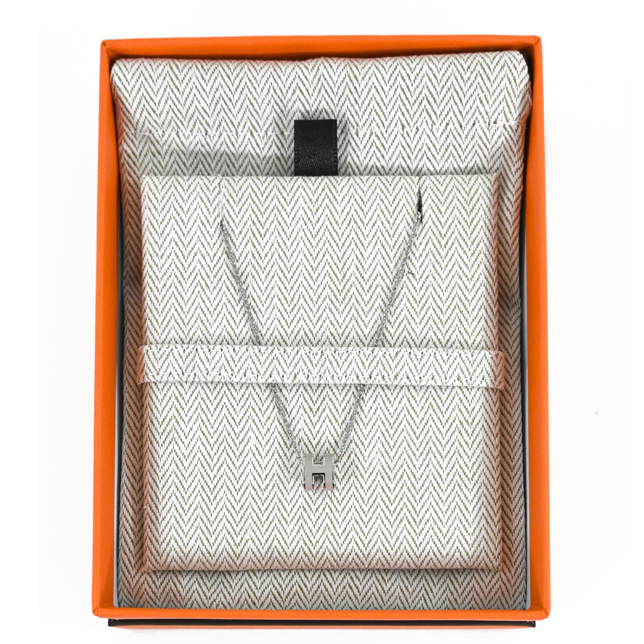 Hermès Mini Pop H Necklace. Marron Glace/Silver