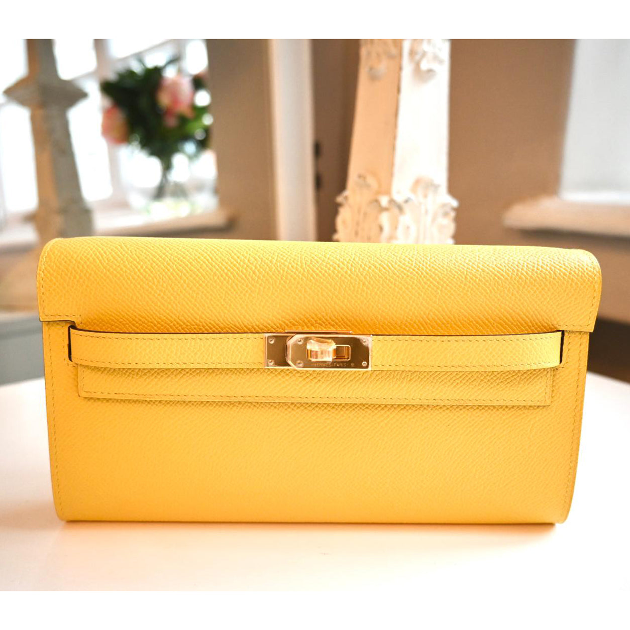 Hermès Kelly 20cm Wallet to Go Jaune de Naples Epsom GHW