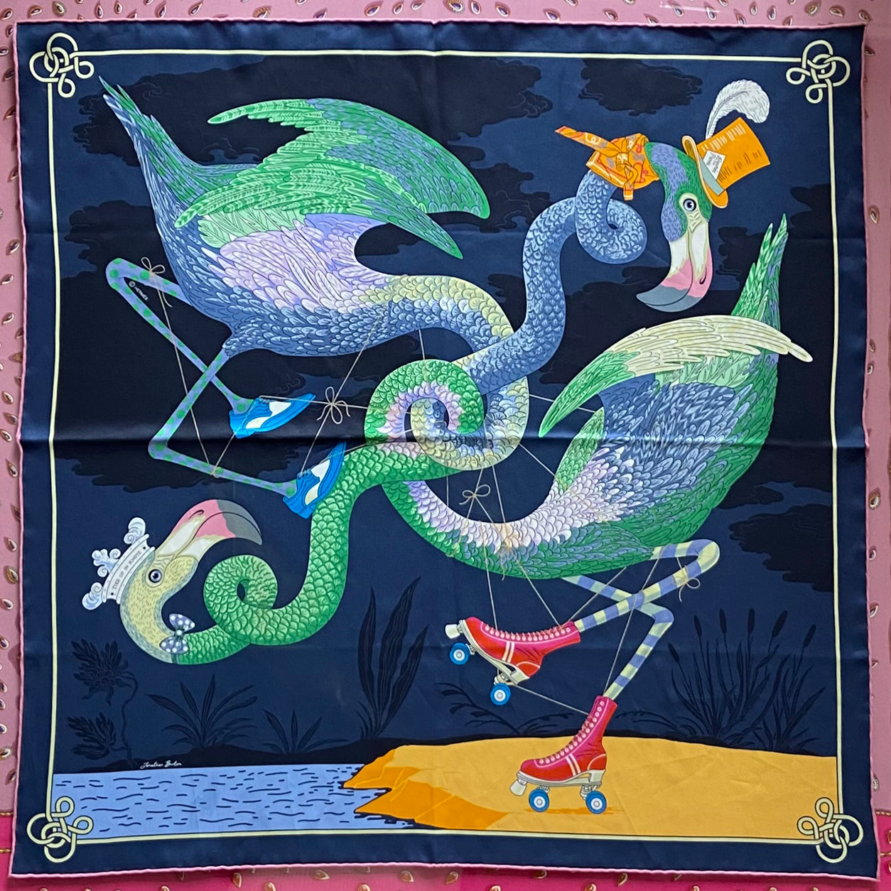 Hermès Scarf Tied Up in Knots. Marine, Vert, Jaune