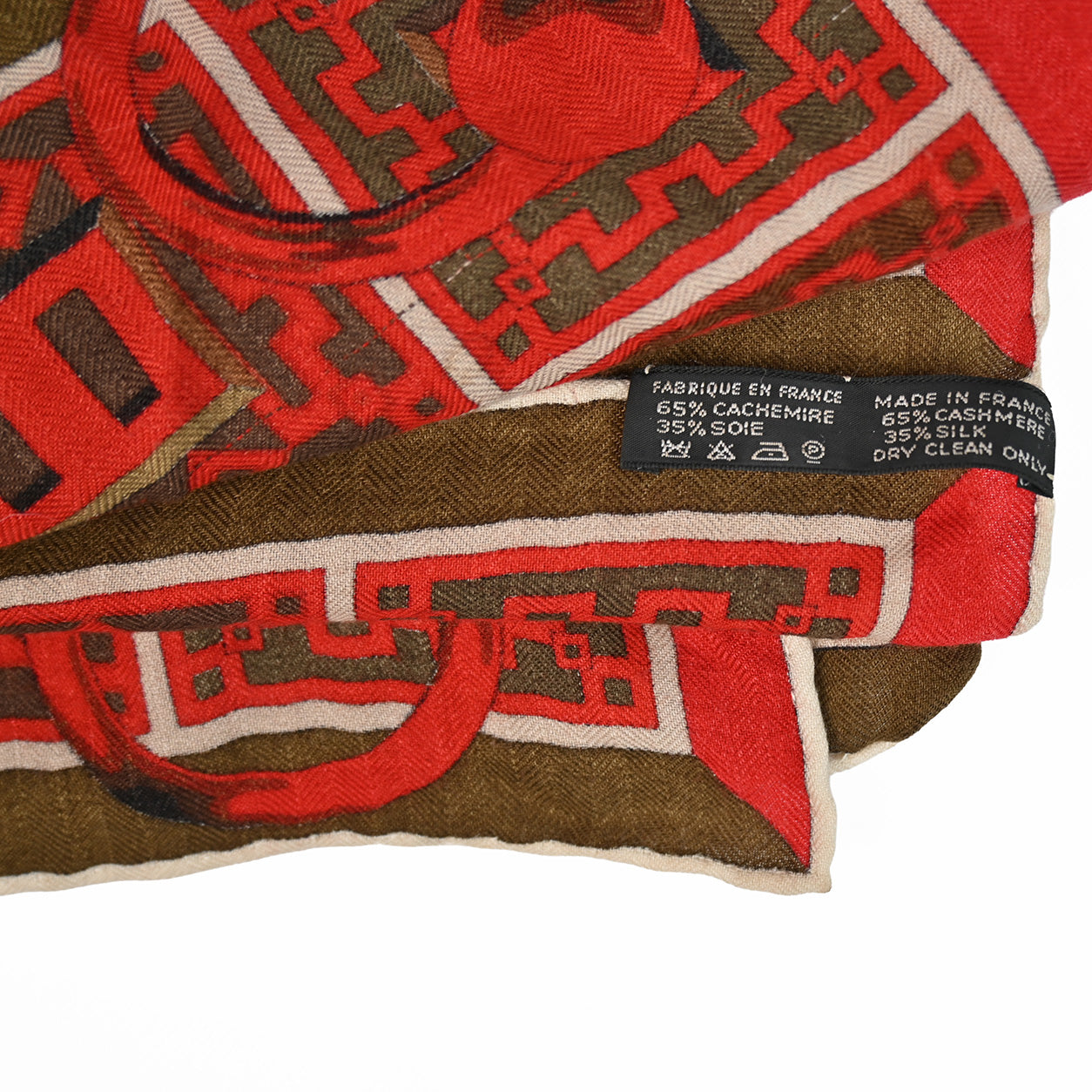 Hermès Shawl Collier de Chien Rouge/Noir - Preloved